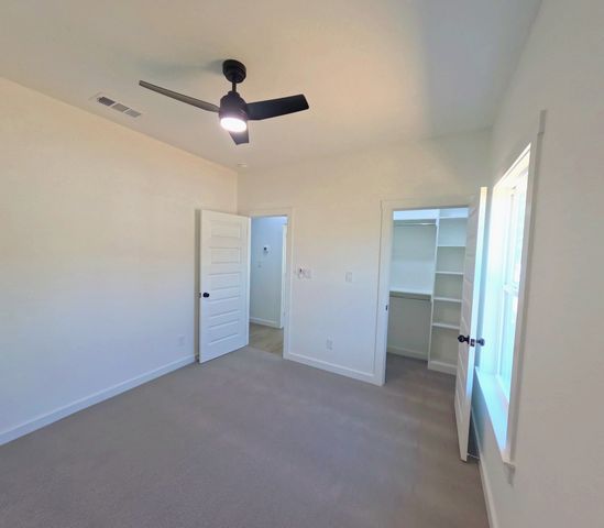 226 10th Street, Paris, TX 75460