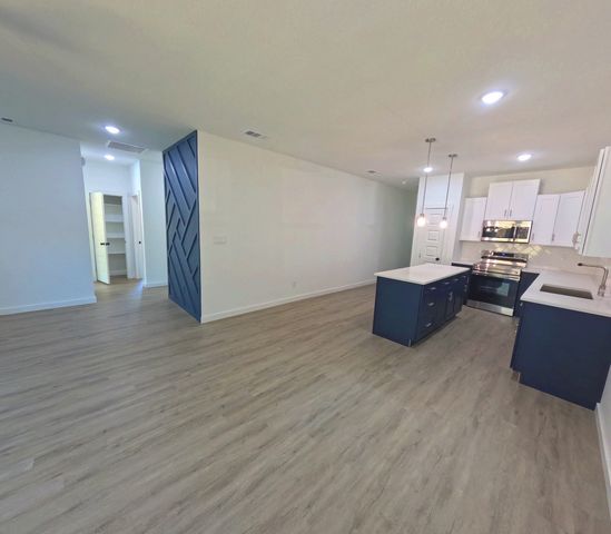 226 10th Street, Paris, TX 75460