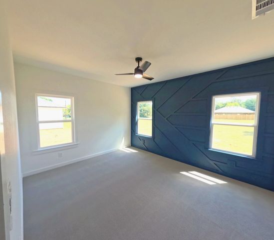 226 10th Street, Paris, TX 75460