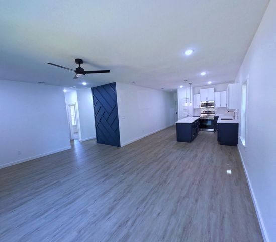 226 10th Street, Paris, TX 75460