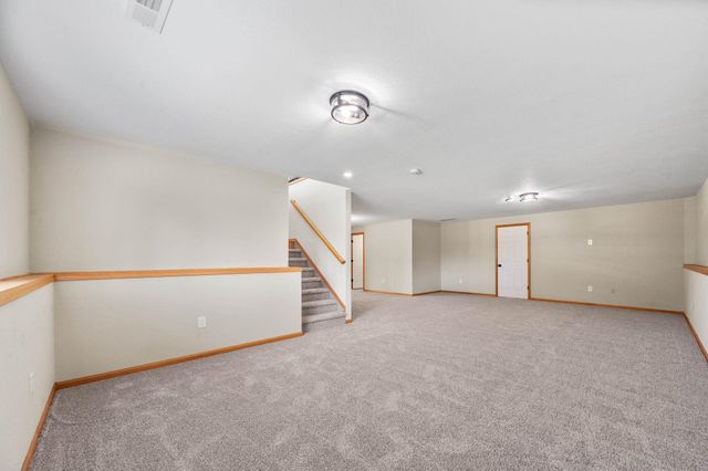 3101 Country Lane Ct, Augusta, KS 67010