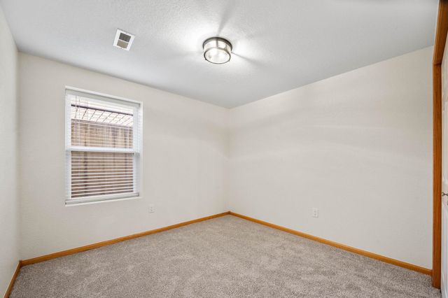 3101 Country Lane Ct, Augusta, KS 67010