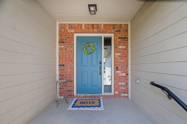 3101 Country Lane Ct, Augusta, KS 67010