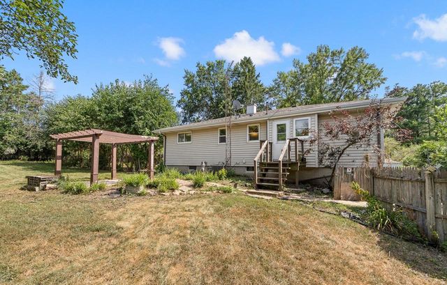 3149 S Hwy 51, Janesville, WI 53546