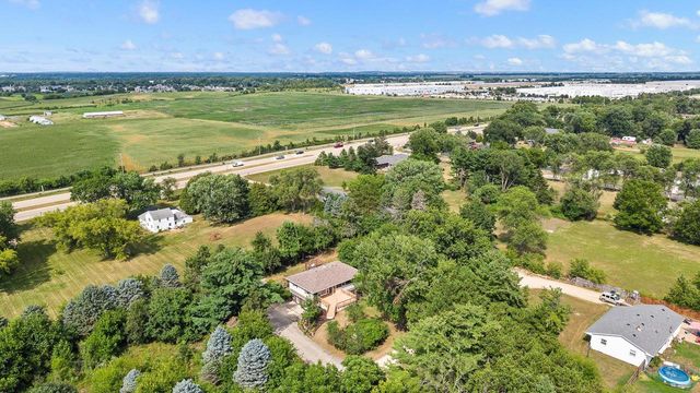 3149 S Hwy 51, Janesville, WI 53546