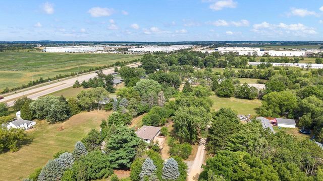 3149 S Hwy 51, Janesville, WI 53546