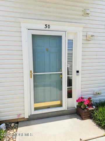 30 Saint Paul Court, Tinton Falls, NJ 07712