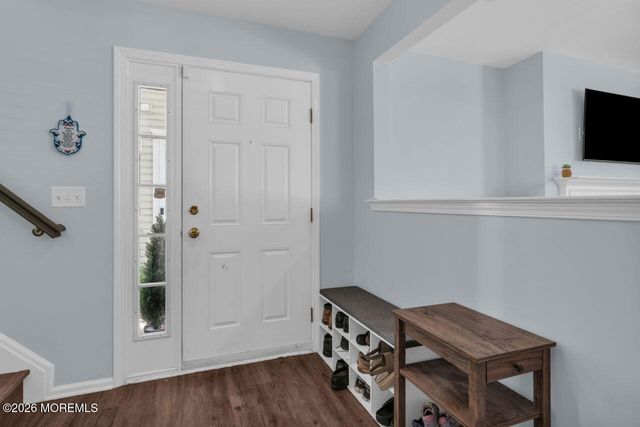 30 Saint Paul Court, Tinton Falls, NJ 07712