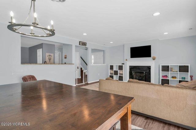 30 Saint Paul Court, Tinton Falls, NJ 07712