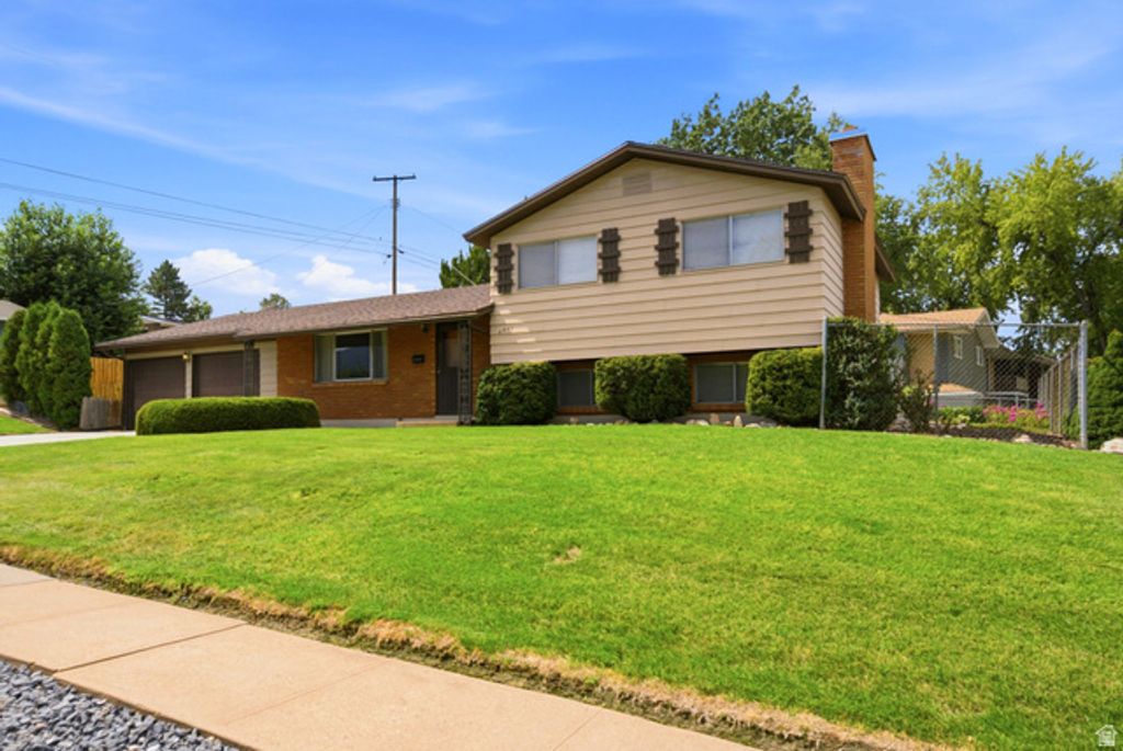 4511 S MONROE BLVD, South Ogden, UT 84403 — photo 3