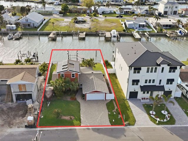 532 CRYSTAL DRIVE, Madeira Beach, FL 33708