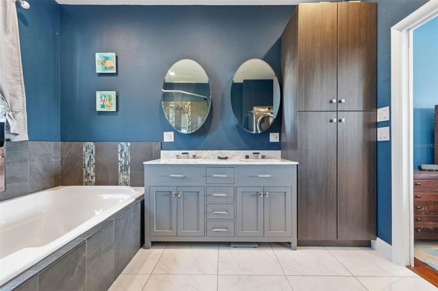 532 CRYSTAL DRIVE, Madeira Beach, FL 33708