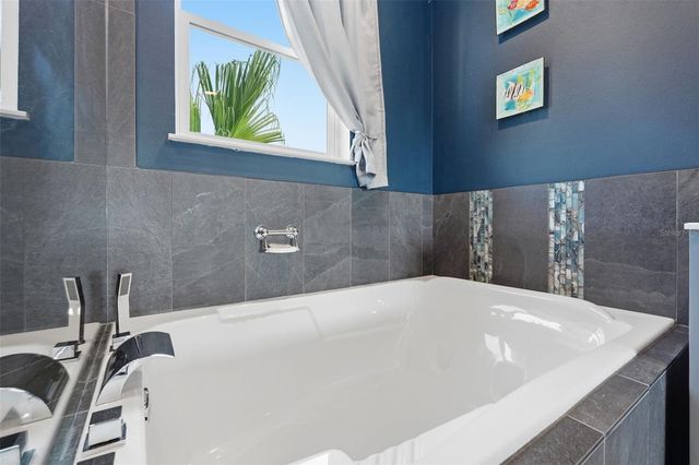 532 CRYSTAL DRIVE, Madeira Beach, FL 33708