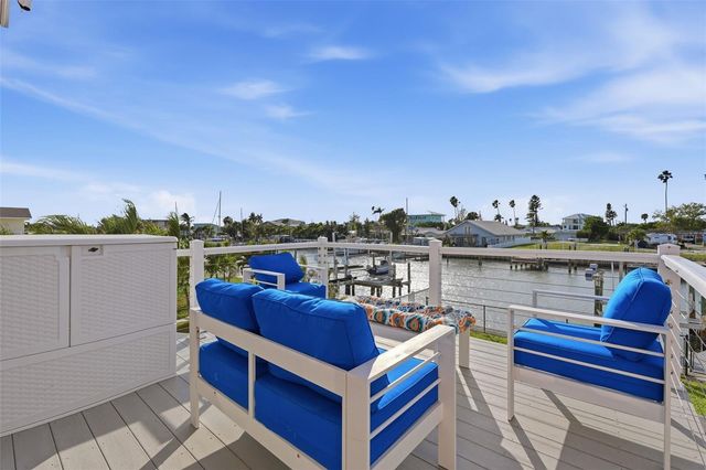 532 CRYSTAL DRIVE, Madeira Beach, FL 33708