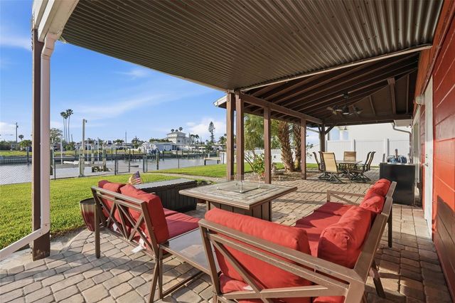 532 CRYSTAL DRIVE, Madeira Beach, FL 33708