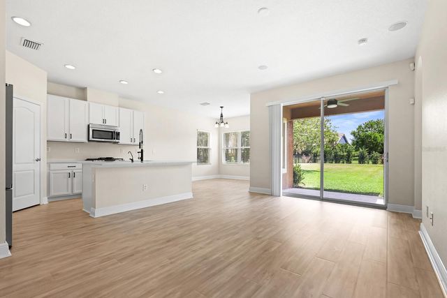 6821 PARK STRAND DRIVE, Apollo Beach, FL 33572