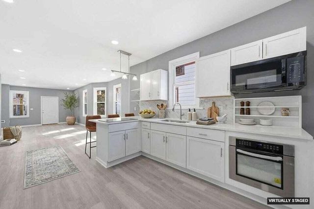3341 Richards STREET, Milwaukee, WI 53212