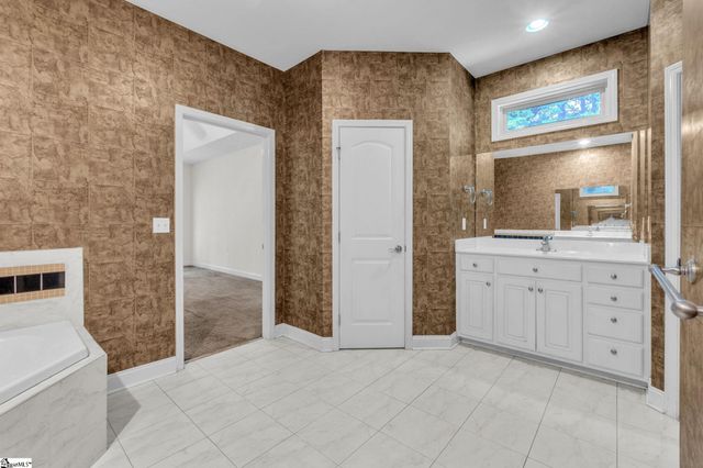 643 Mount Vernon Lane, Duncan, SC 29344