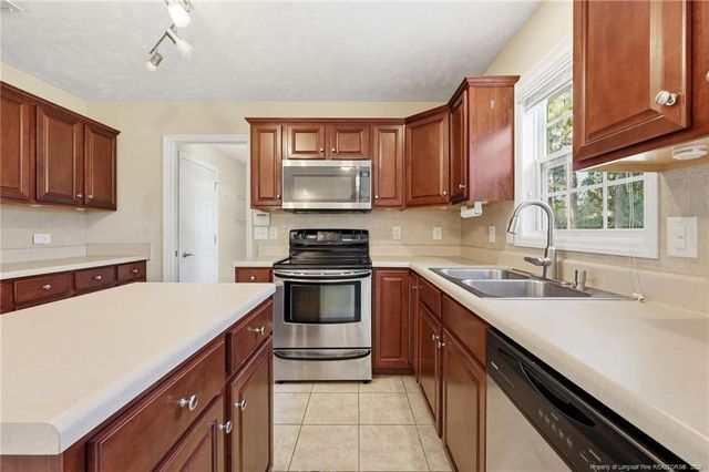 37 Teak Wood Court, Lillington, NC 27546