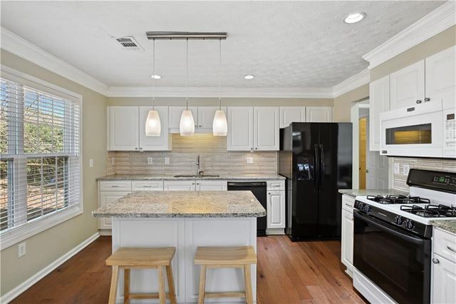2179 Mainsail Drive, Marietta, GA 30062