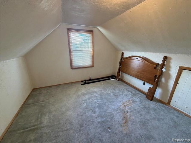 22058 Tuscany Avenue, Eastpointe, MI 48021