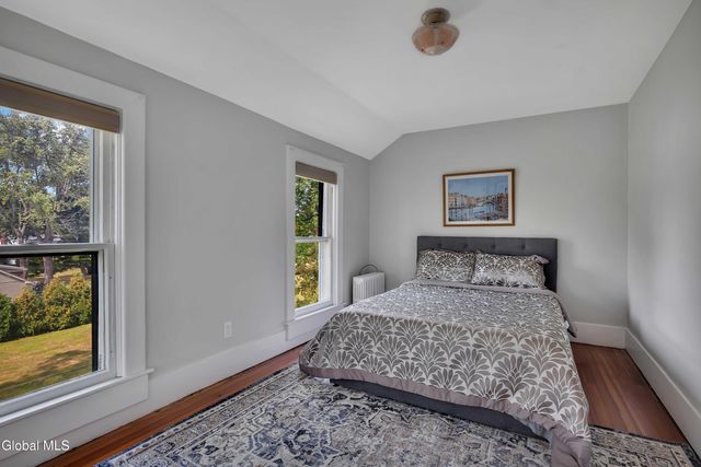 2307 Rosendale Road, Niskayuna, NY 12309