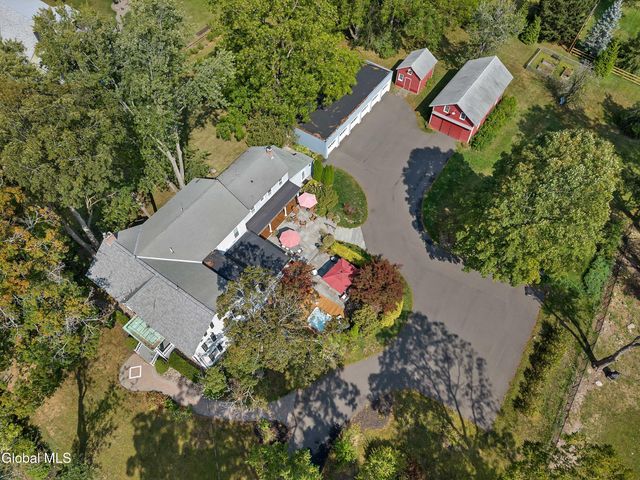 2307 Rosendale Road, Niskayuna, NY 12309