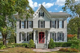 2307 Rosendale Road, Niskayuna, NY 12309
