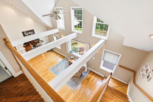 19 Meadow Lark Lane, Epsom, NH 03234