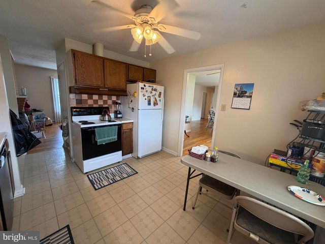 302 WENTWORTH DR, Winchester, VA 22601