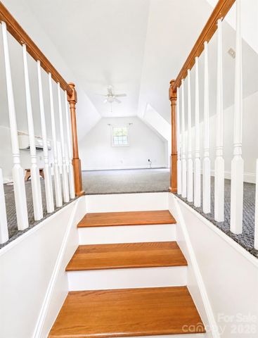 5406 Club View Drive, Concord, NC 28025