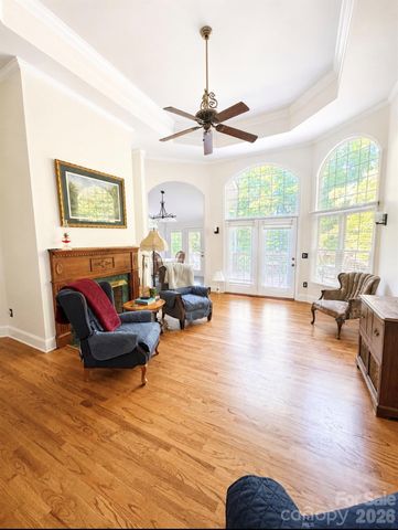 5406 Club View Drive, Concord, NC 28025
