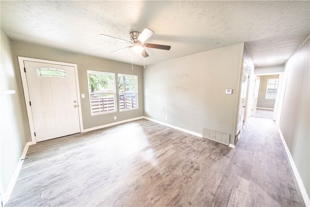 1515 Greenlawn Drive, Springdale, AR 72764