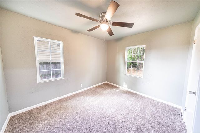 1515 Greenlawn Drive, Springdale, AR 72764