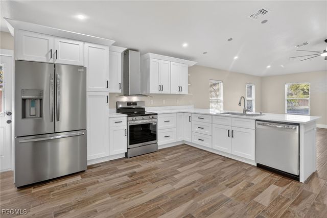 4402 Armeda AVE, Fort Myers, FL 33905