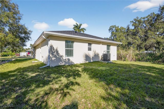 4402 Armeda AVE, Fort Myers, FL 33905