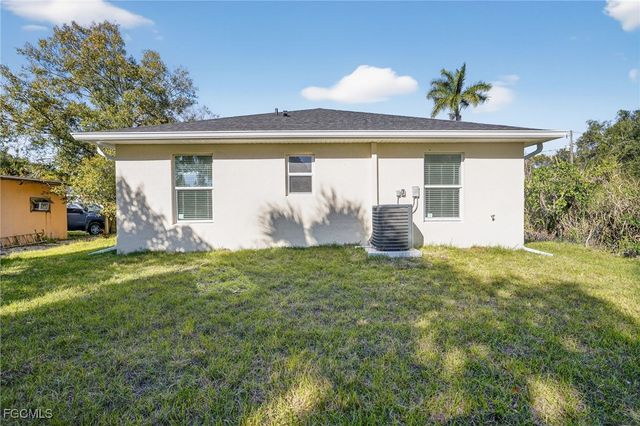 4402 Armeda AVE, Fort Myers, FL 33905