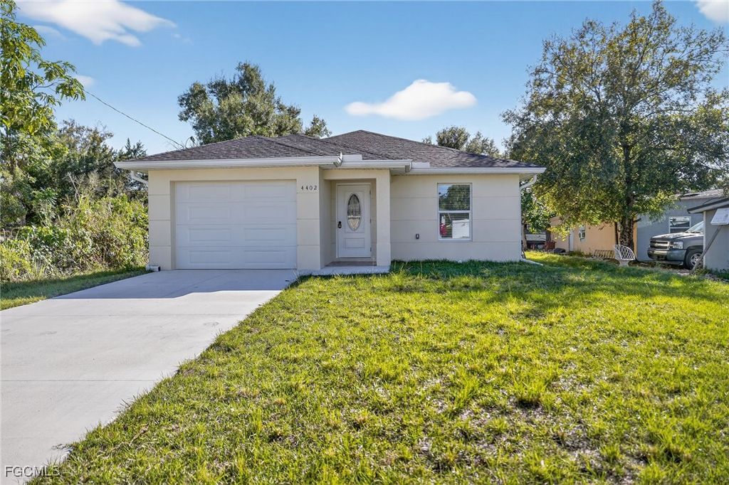 4402 Armeda AVE, Fort Myers, FL 33905