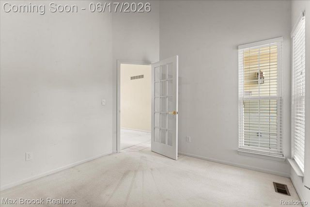 34896 Pennington Drive, Farmington Hills, MI 48335