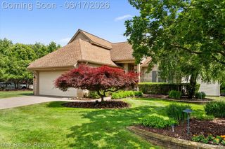 34896 Pennington Drive, Farmington Hills, MI 48335