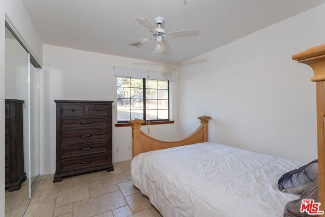 29243 Piani Road, Pearblossom, CA 93553