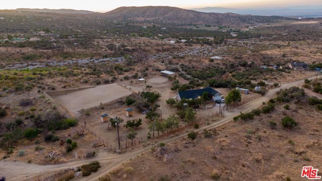 29243 Piani Road, Pearblossom, CA 93553