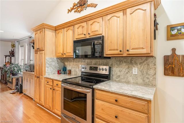 2472 Woods Stream Lane, Asheboro, NC 27205