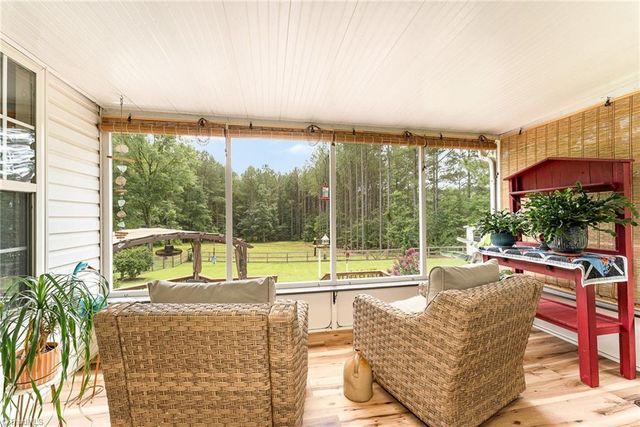 2472 Woods Stream Lane, Asheboro, NC 27205