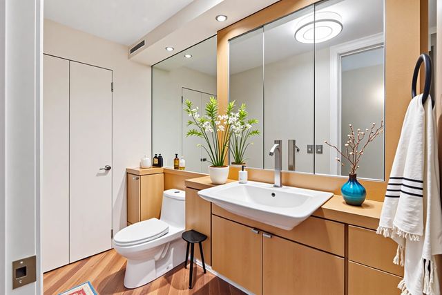 1410 N State Parkway 10B, Chicago, IL 60610