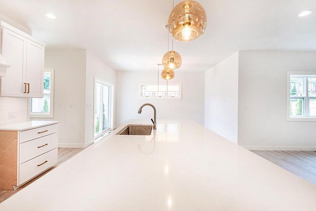 433 Niagara AVENUE, Sheboygan, WI 53081