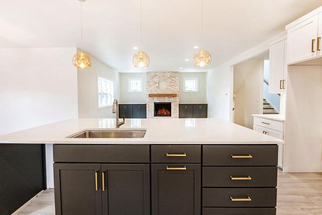 433 Niagara AVENUE, Sheboygan, WI 53081