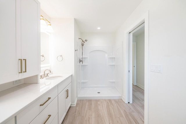 433 Niagara AVENUE, Sheboygan, WI 53081