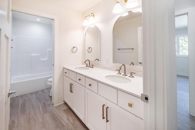 433 Niagara AVENUE, Sheboygan, WI 53081