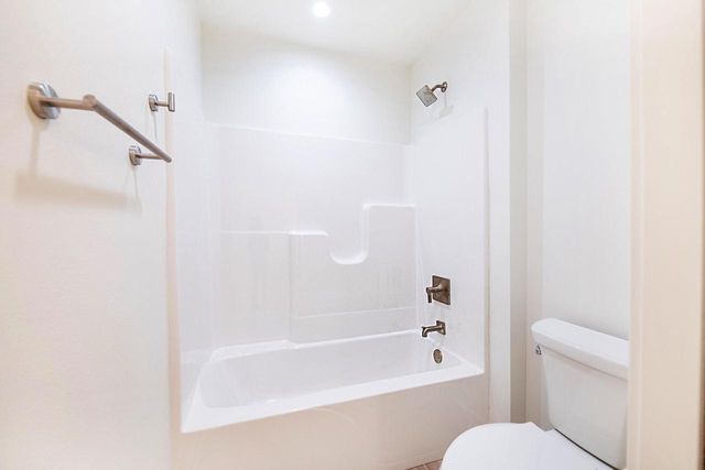 433 Niagara AVENUE, Sheboygan, WI 53081